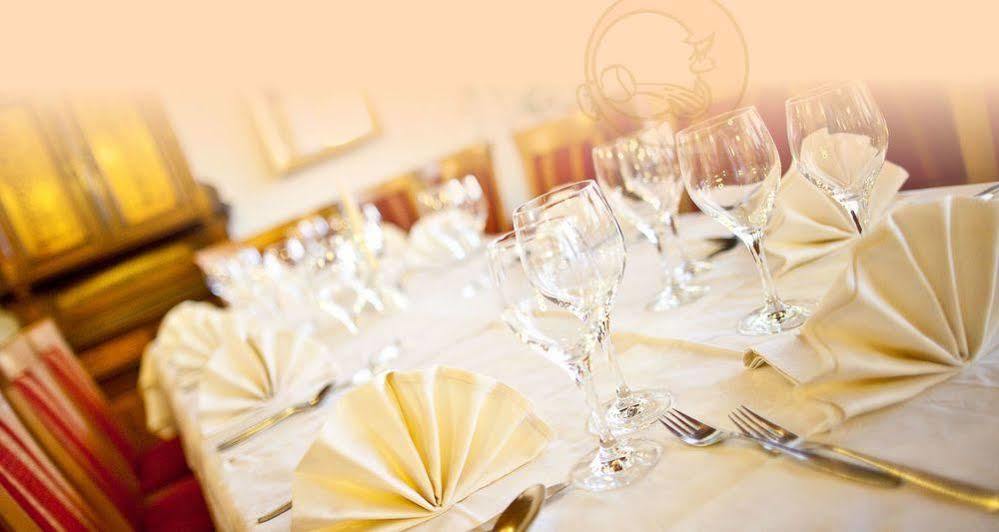 Hotel Mondschein 3*
