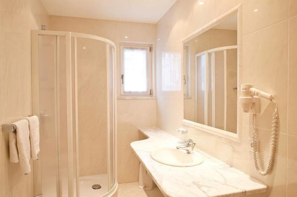 Hotel Mondschein 3*